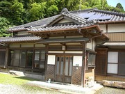 離れと車庫とミニ店舗付和風平屋住宅